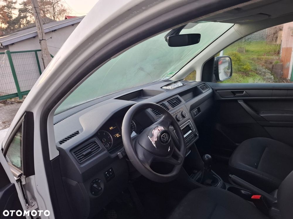 Volkswagen Caddy - 9