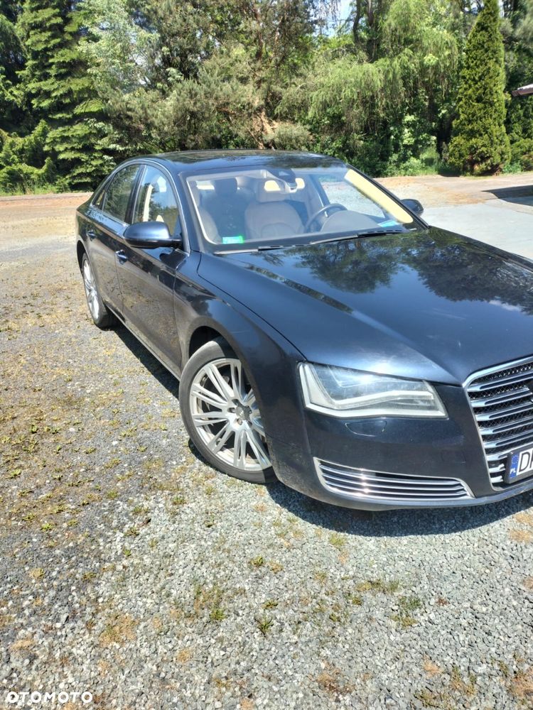 Audi A8 - 2