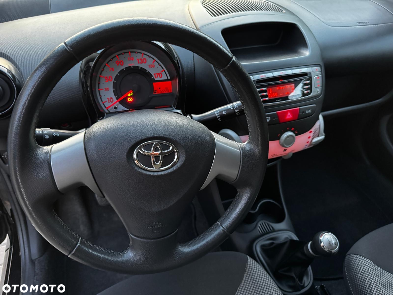 Toyota Aygo Black - 11