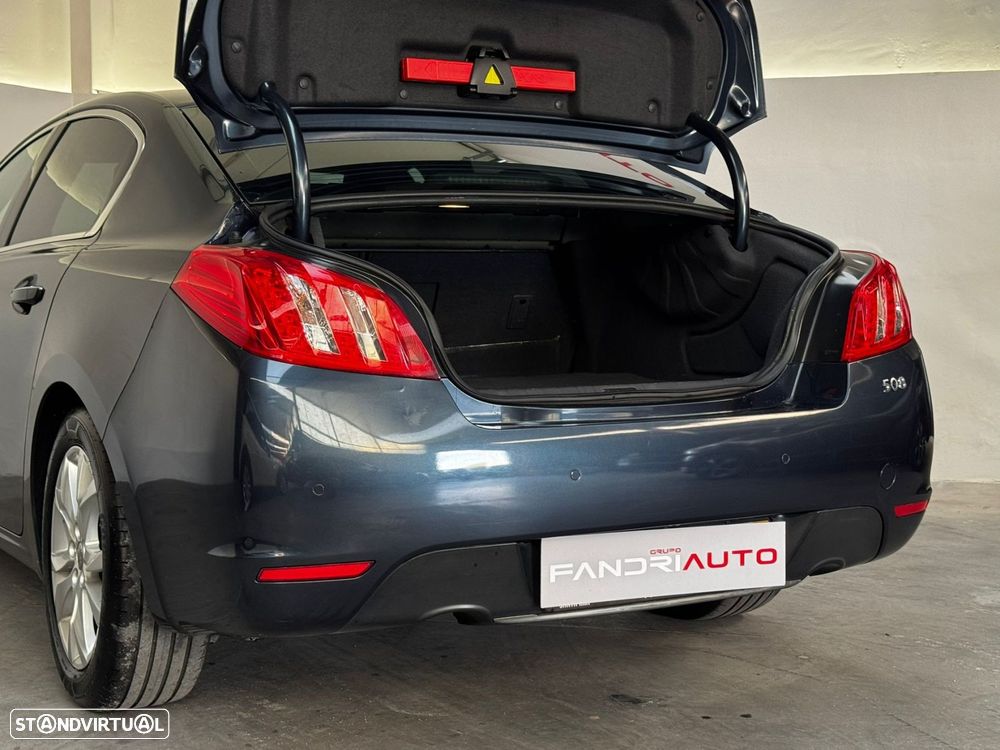 Peugeot 508 2.0 HDi Hybrid4 2-Tronic - 14