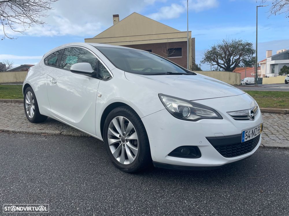 Opel Astra GTC 1.4 Turbo ecoFLEX S&S - 4