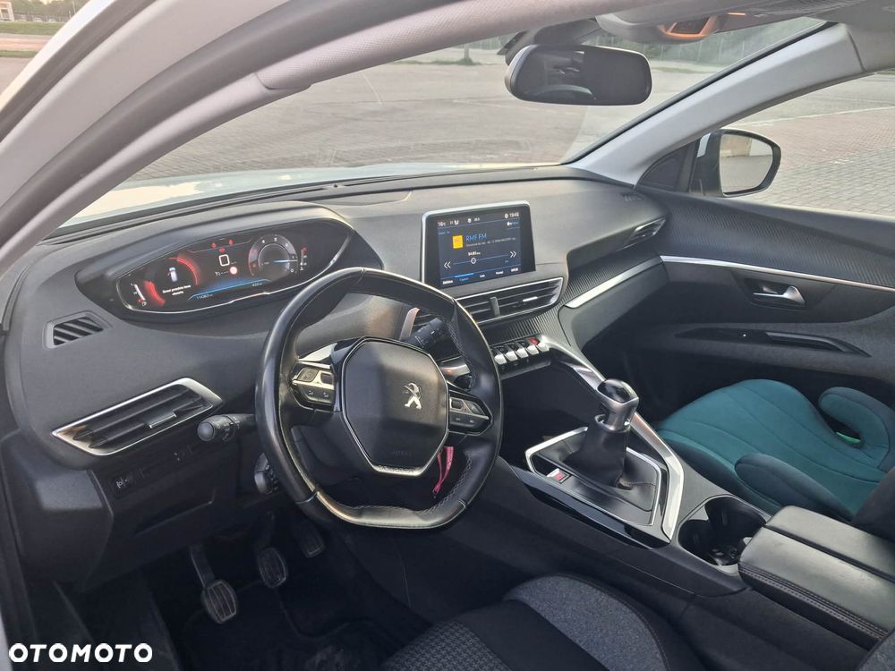 Peugeot 3008 1.5 BlueHDi Active S&S - 11