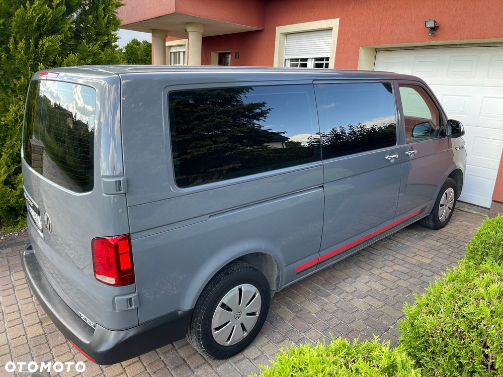 Volkswagen Transporter - 4