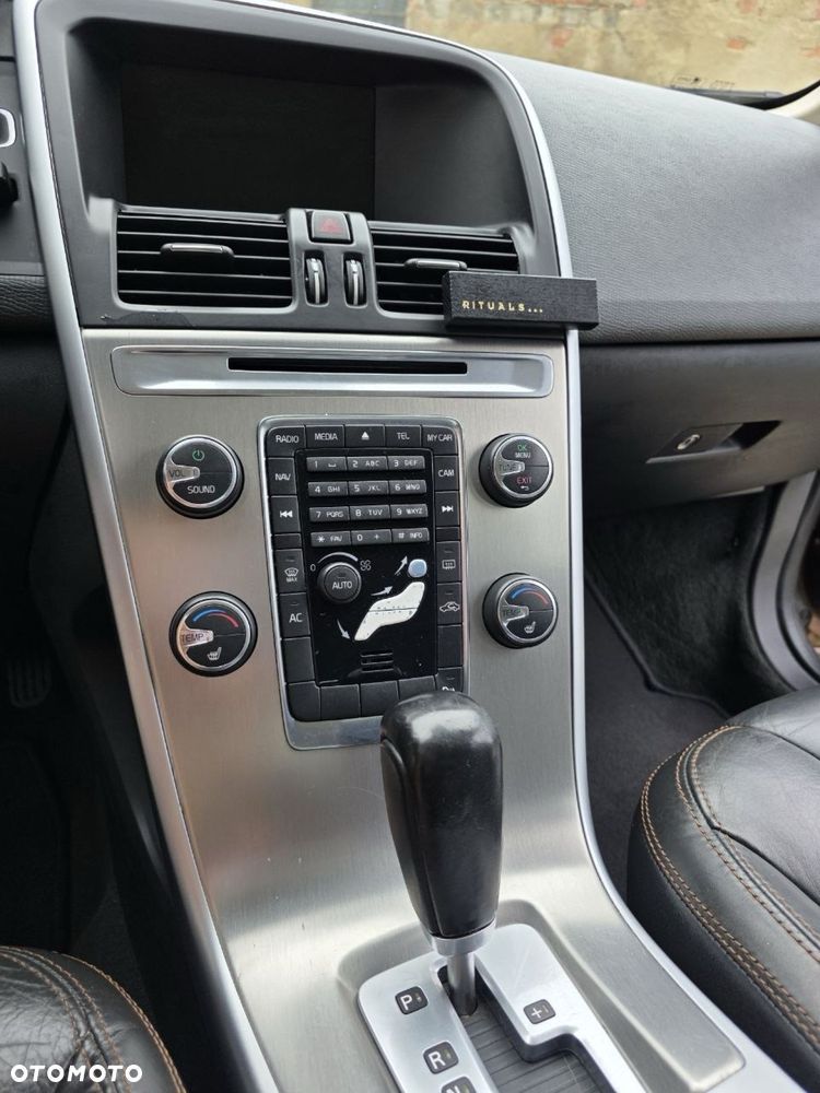 Volvo XC 60 - 3