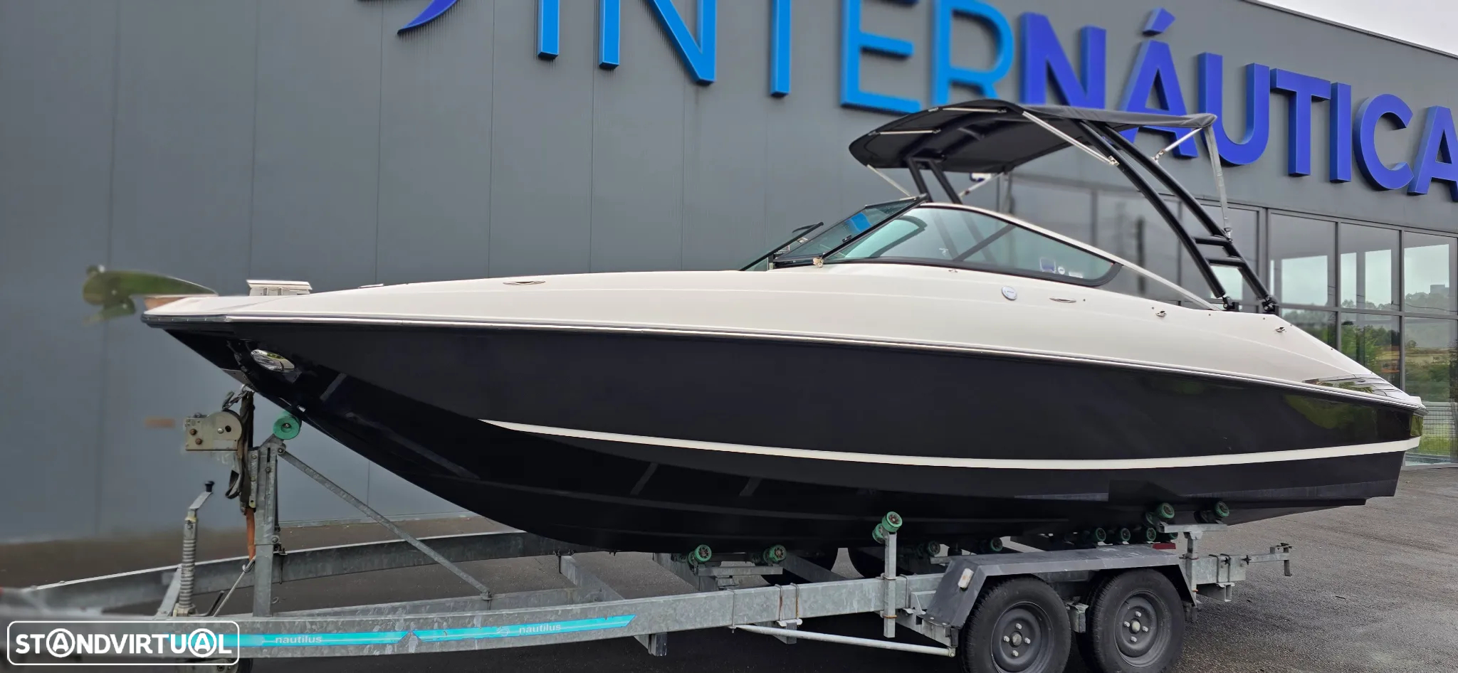 Regal 2520 fasdeck - 8