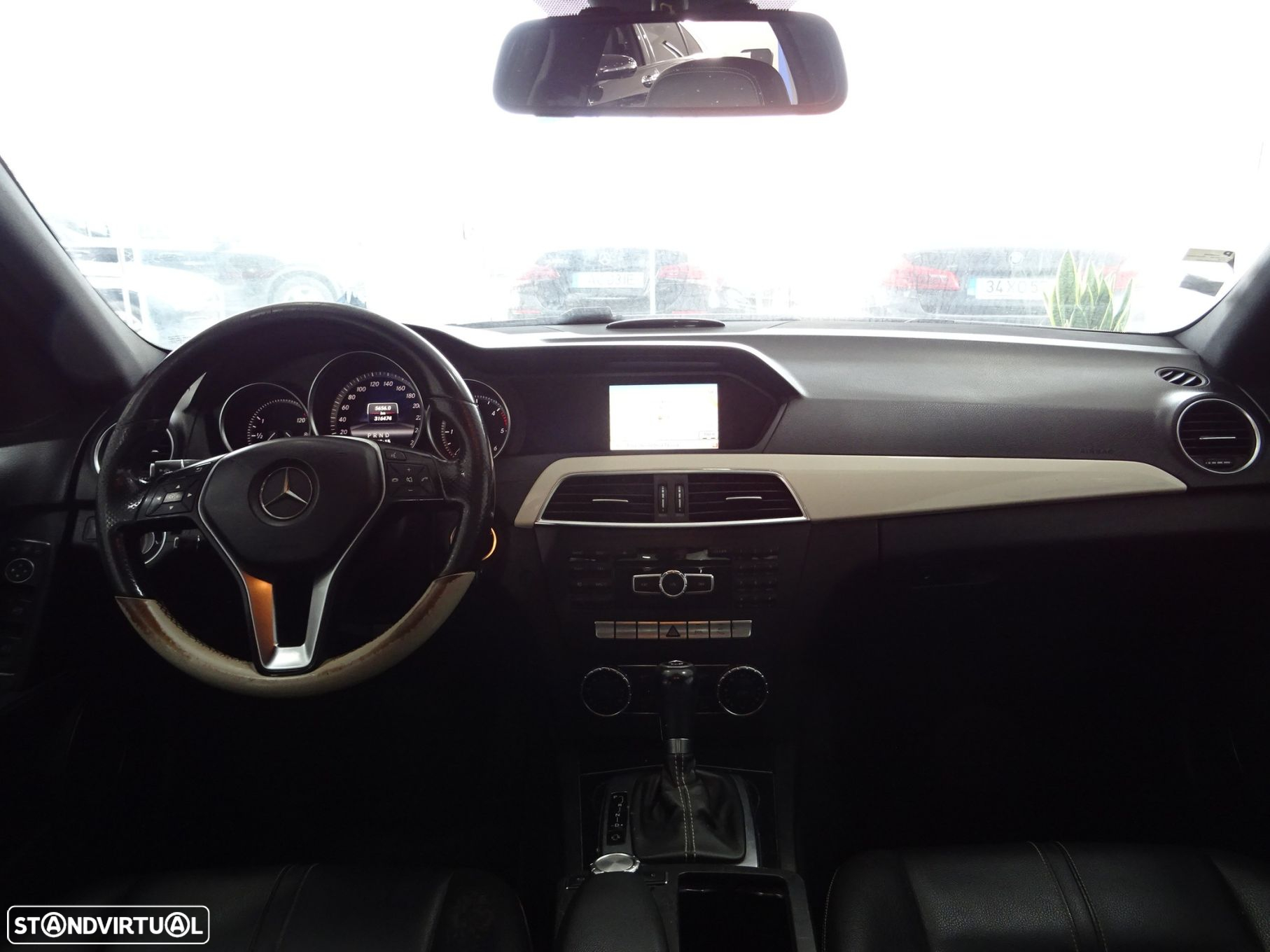 Mercedes-Benz C 200 - 6