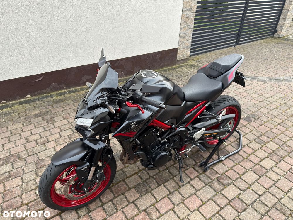 Kawasaki Z 900 - 3