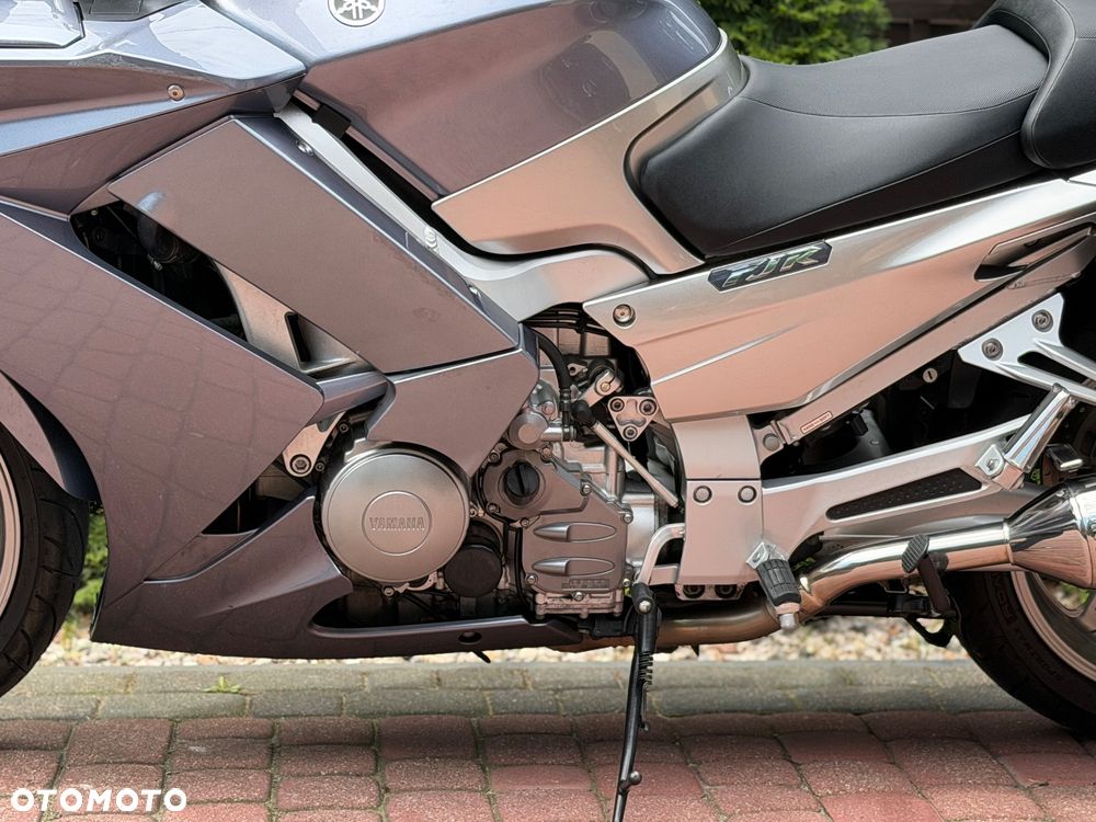 Yamaha FJR - 15