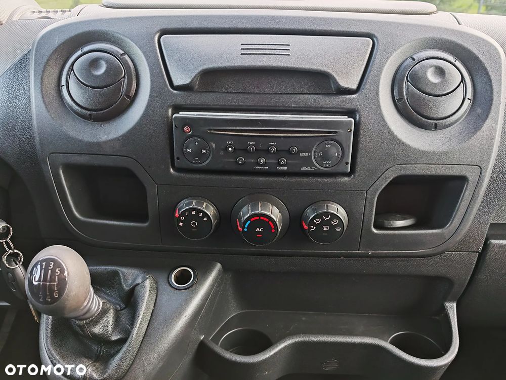 Renault MASTER III - 26