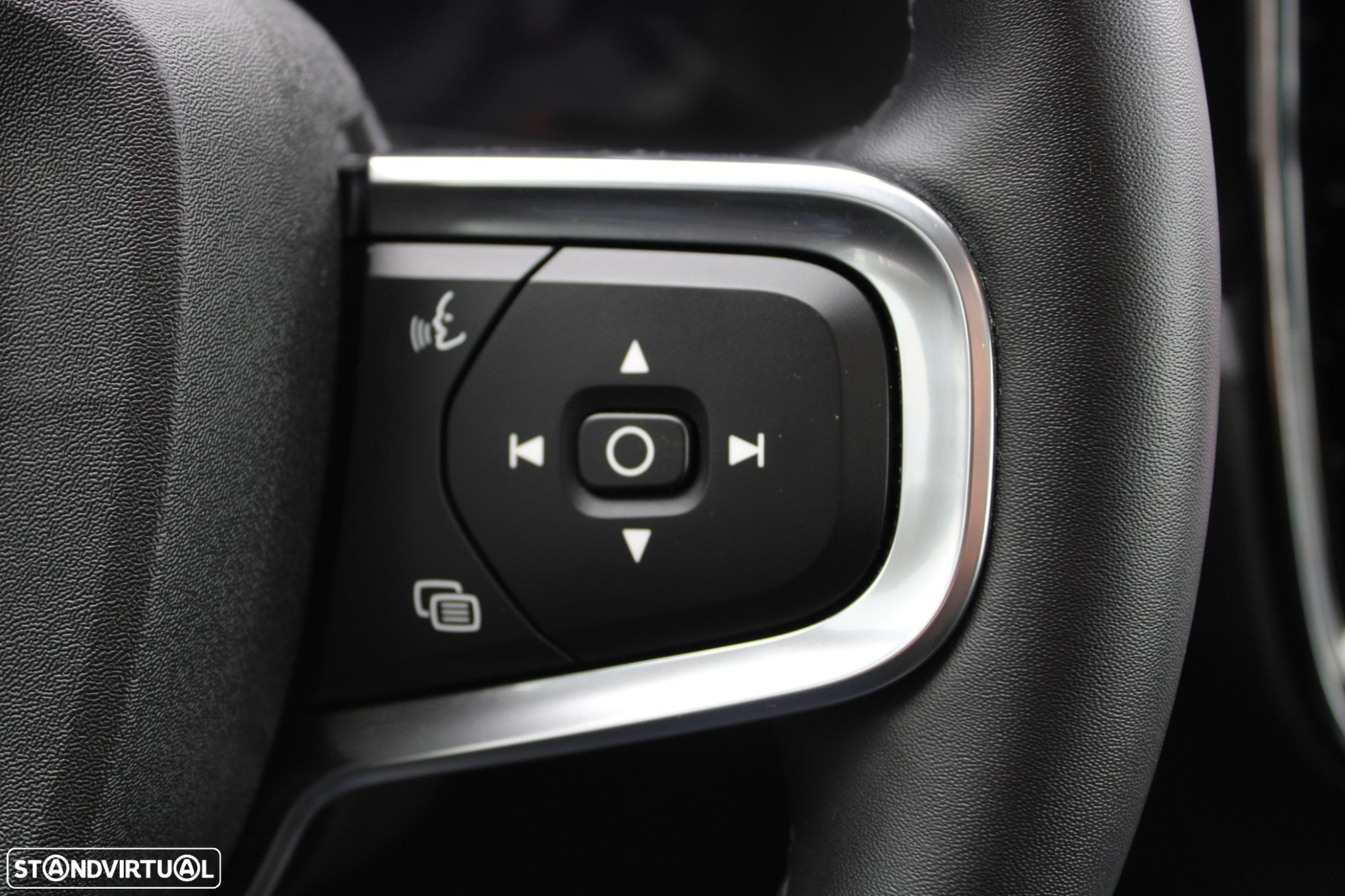 Volvo C40 Recharge Twin First Edition - 24