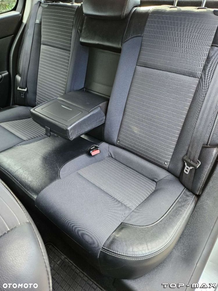 Renault Latitude - 21