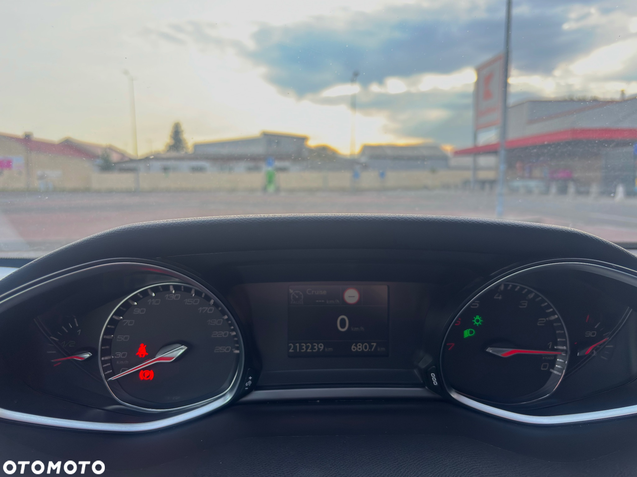 Peugeot 308 1.2 PureTech GPF Allure S&S - 21