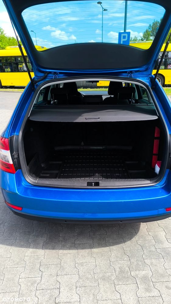 Skoda Octavia 1.5 TSI ACT Style DSG - 10