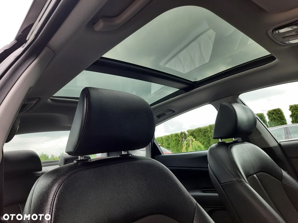 Kia Optima 1.7 CRDI Business - 24