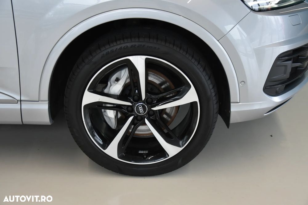 Audi Q7 50 TDI quattro Tiptronic S line - 18
