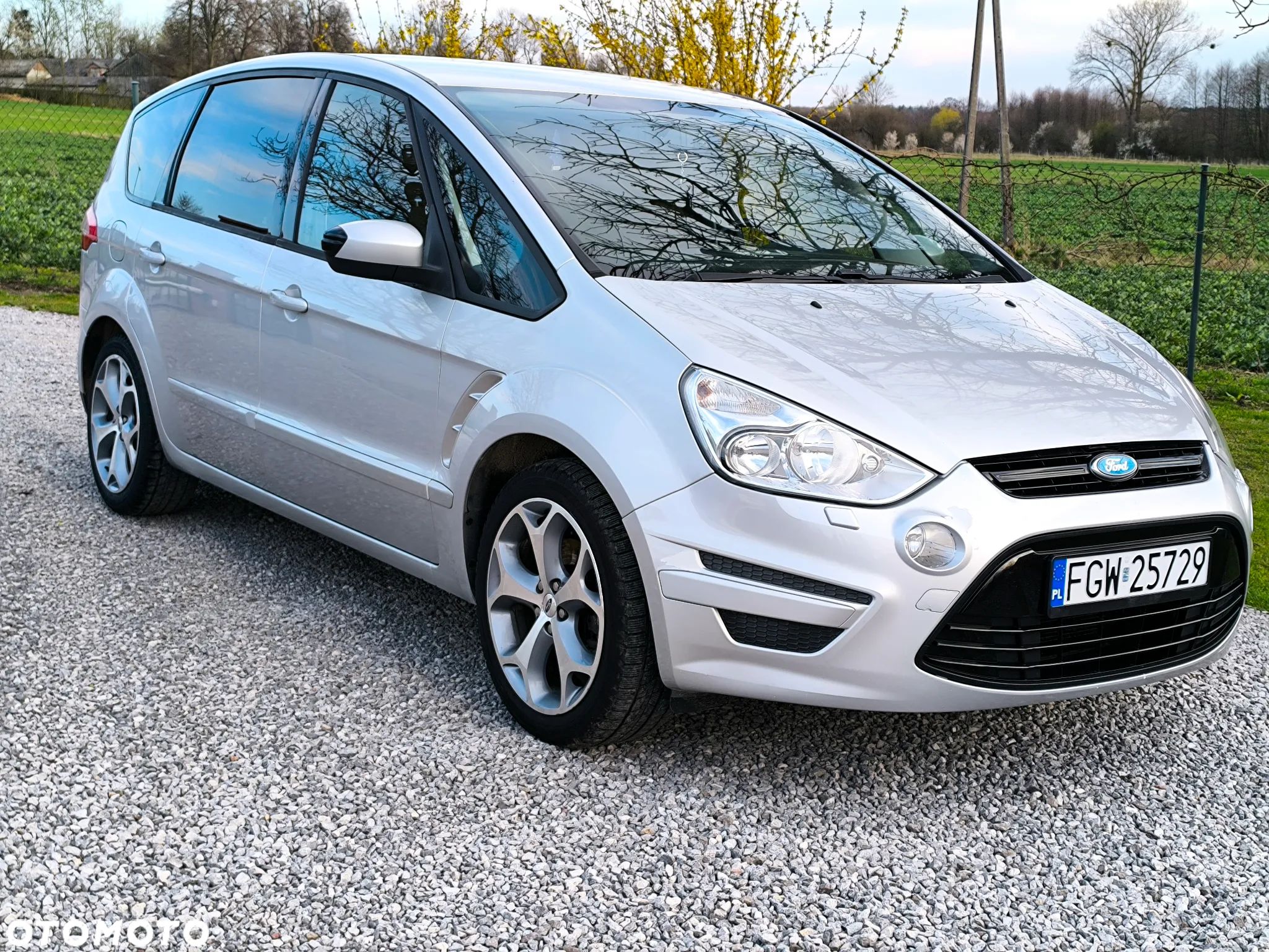 Ford S-Max - 1