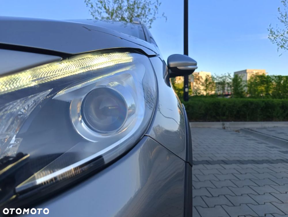 Peugeot 2008 BlueHDi 100 STOP & START Active - 9