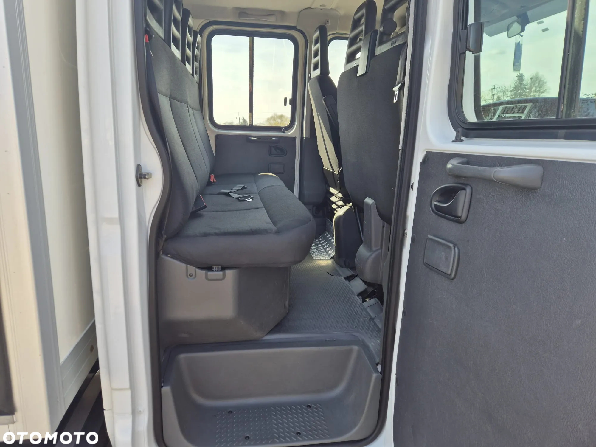 Iveco Daily 55S17W | 4X4 | 3.0L | Doka | 7 osób | Skrzynia z Kontenerem | Kamper | Do Zabudowy | Plandeka - 15