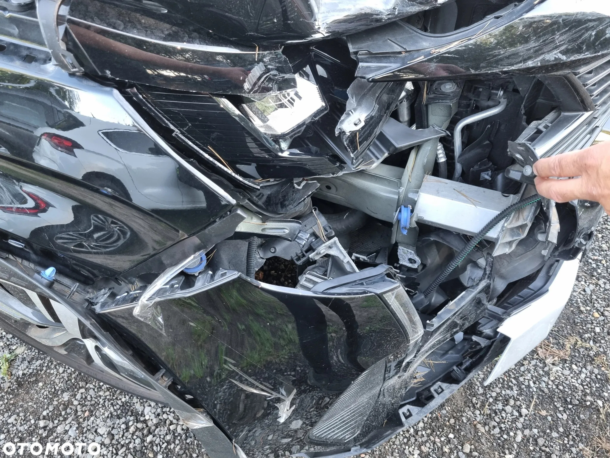 Peugeot 3008 PureTech 130 Stop & Start GPF EAT8 Allure - 13
