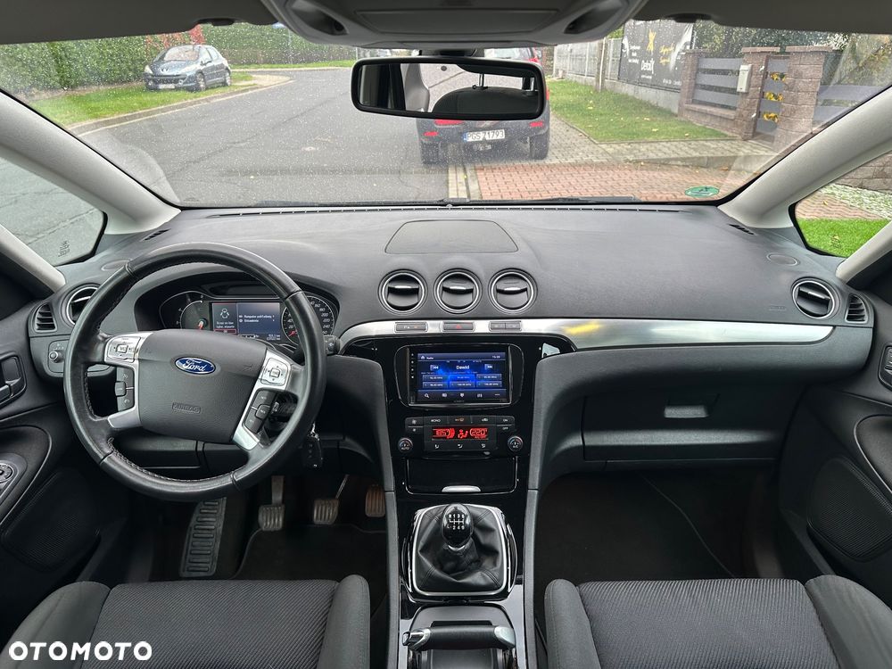 Ford S-Max 2.0 TDCi DPF Titanium - 6