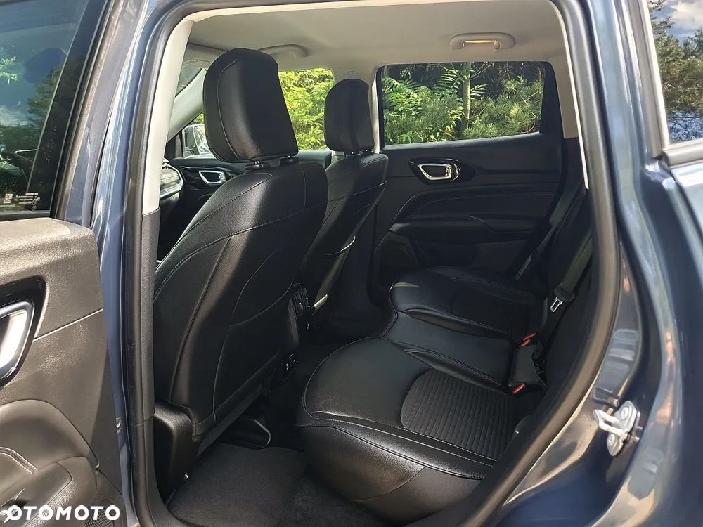 Jeep Compass 1.3 T4 4xe PLUG-IN HYBRID Automatik Limited - 9