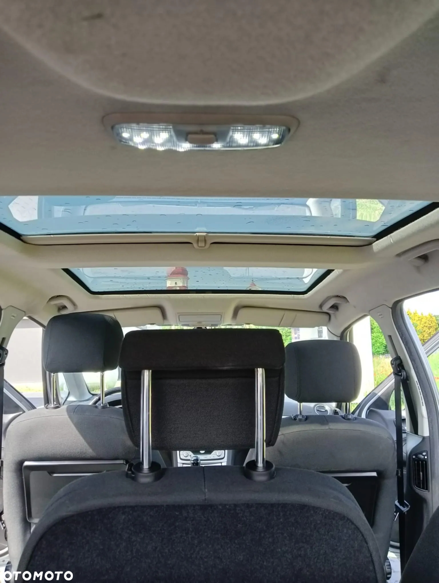 Ford S-Max - 21
