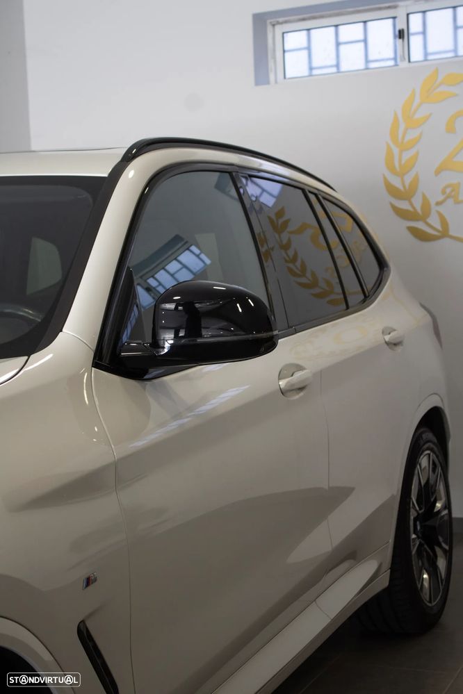 BMW iX3 M Sport Impressive - 9