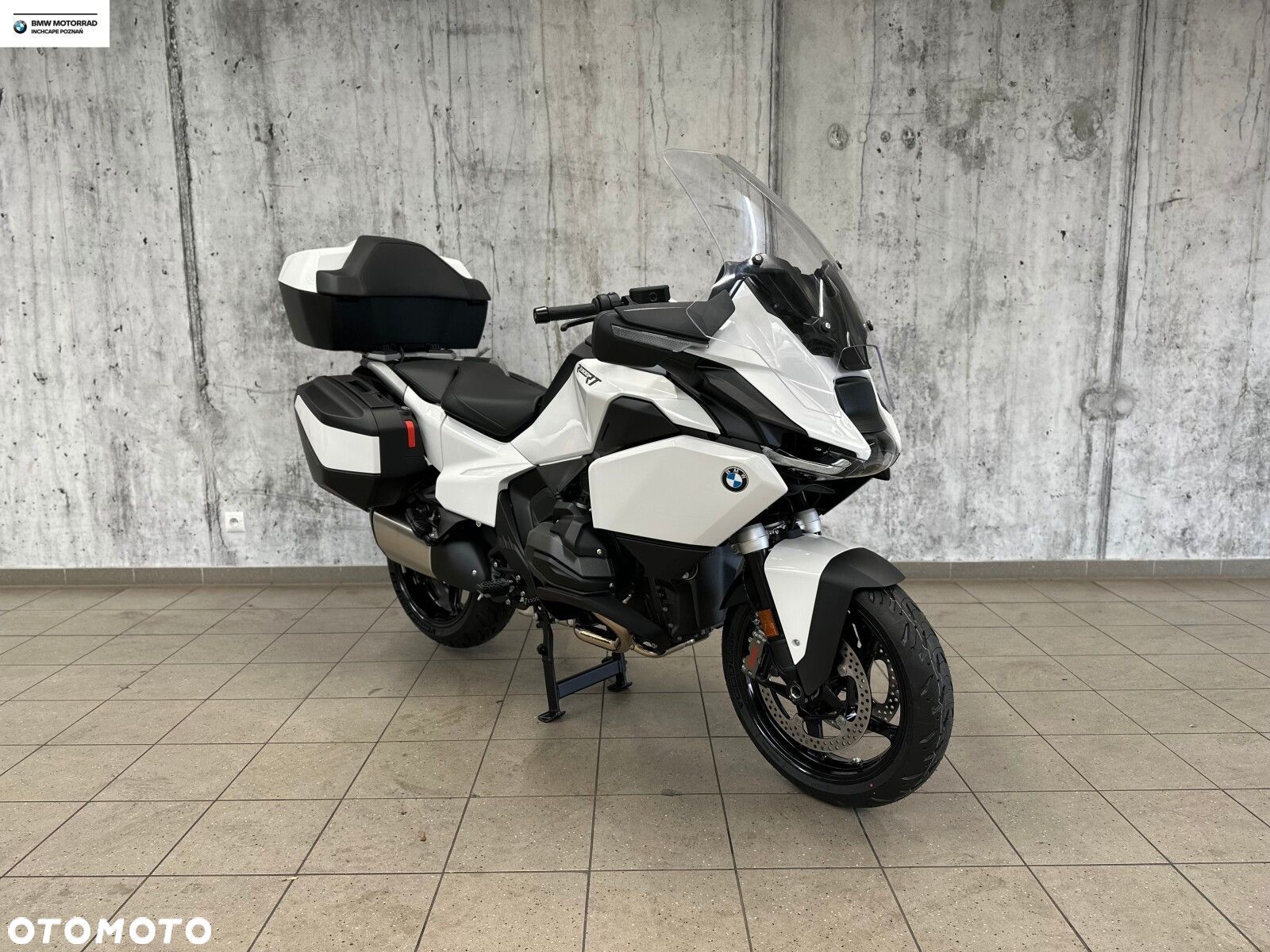 BMW R - 1