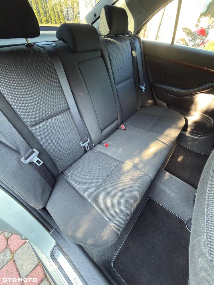 Toyota Avensis 1.8 VVT-i Sol - 6