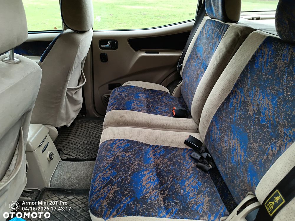 Nissan Terrano - 5