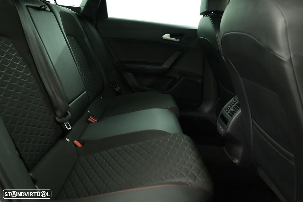 SEAT Leon ST 1.5 TSI e-Hybrid FR DSG - 21