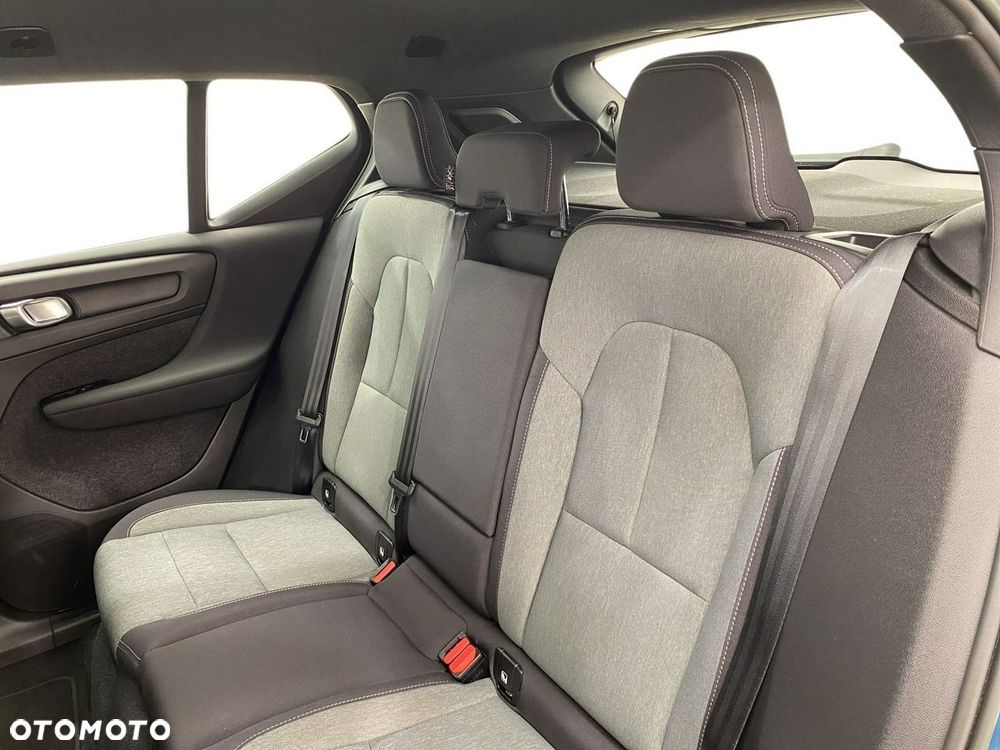Volvo XC 40 - 15