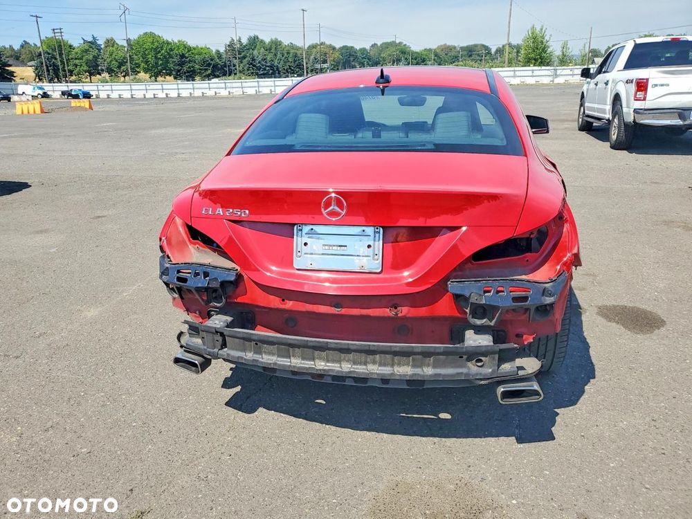 Mercedes-Benz CLA - 6