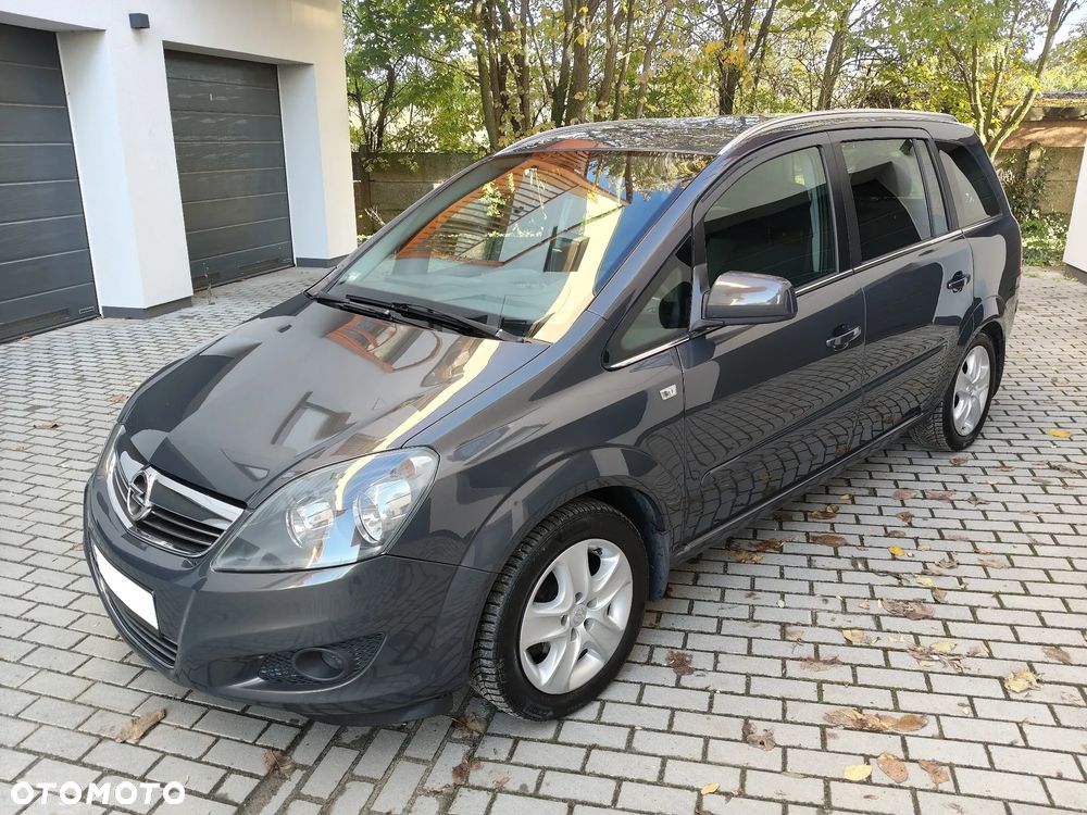 Opel Zafira 2013 photo 5