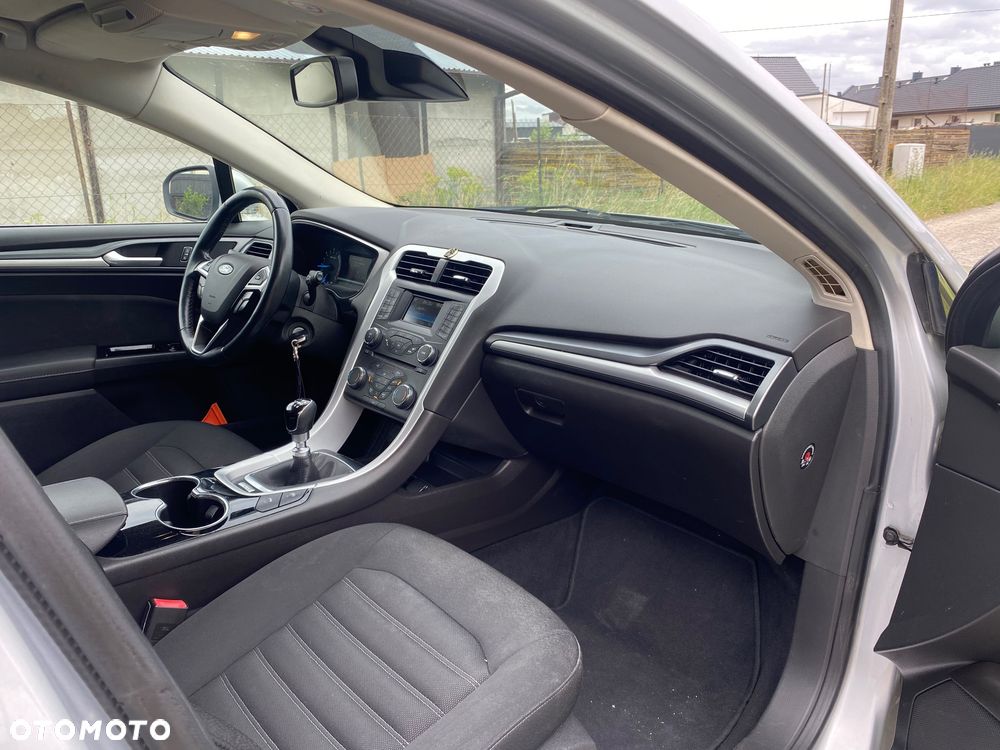 Ford Mondeo 2.0 TDCi Ambiente Plus - 5