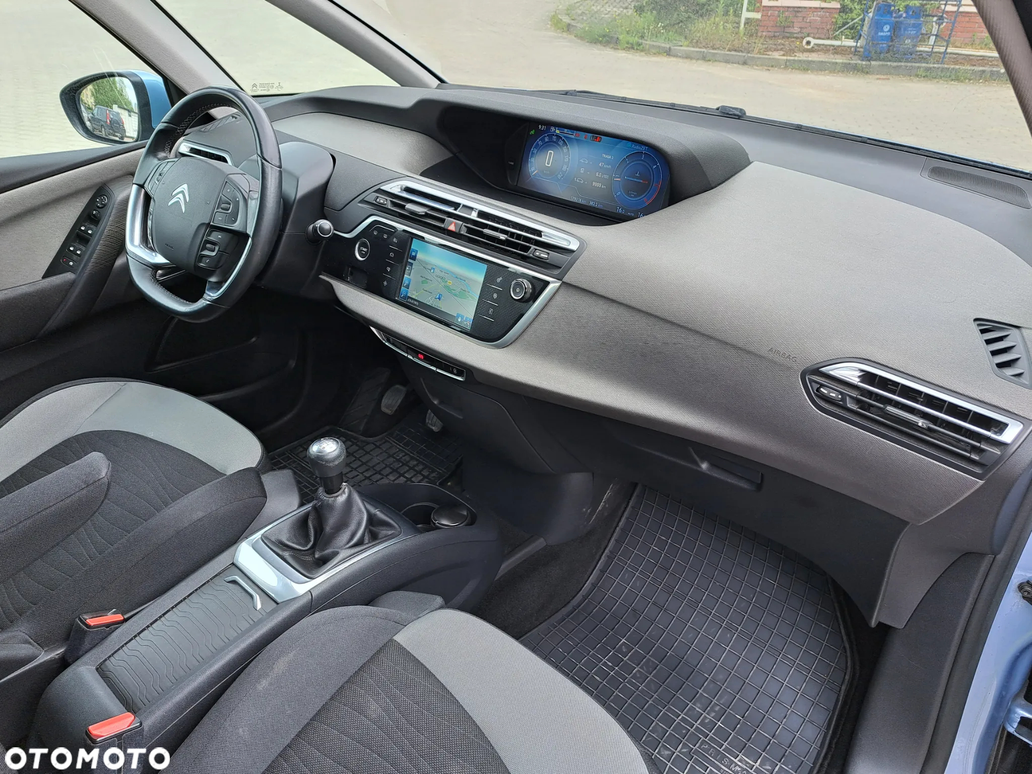 Citroën C4 Picasso - 17
