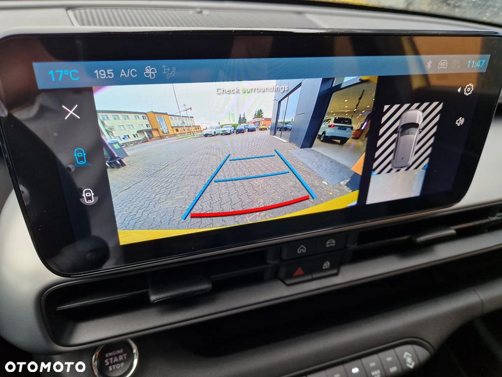 Jeep Avenger 54kWh Summit - 25