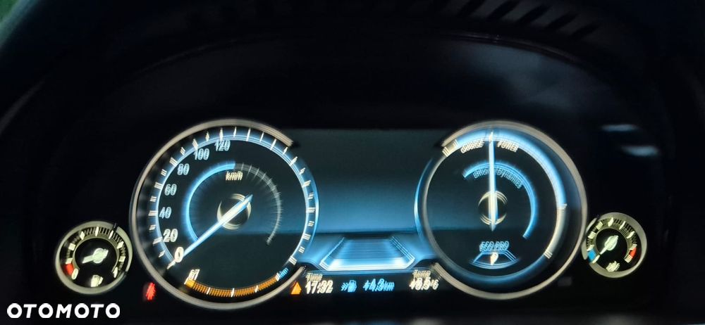 BMW X6 xDrive35i - 31