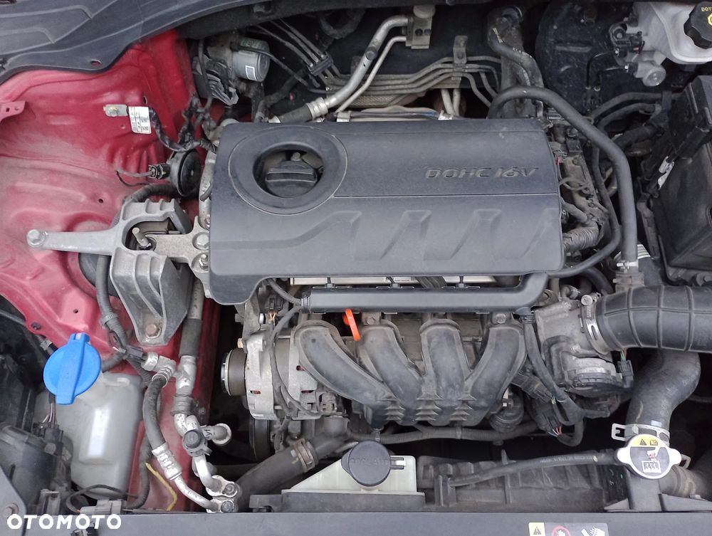 Hyundai i30 1.4 Premiere Comfort - 5