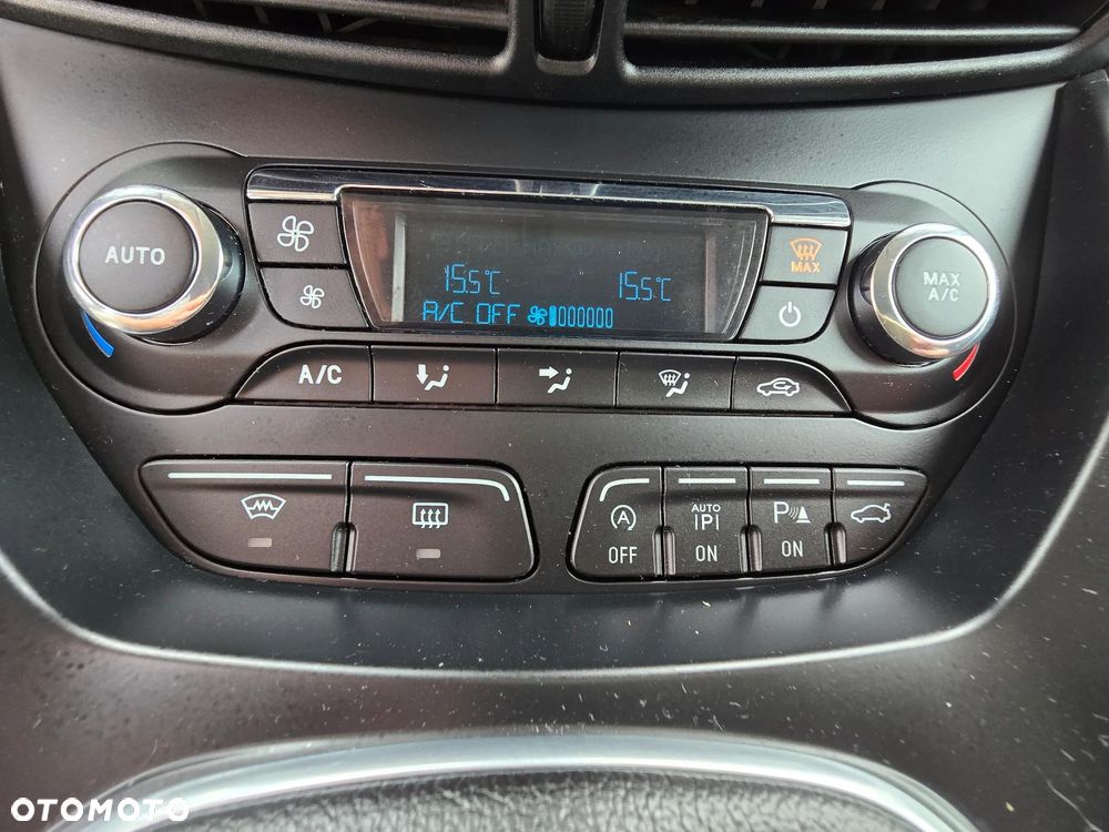 Ford Grand C-MAX - 18