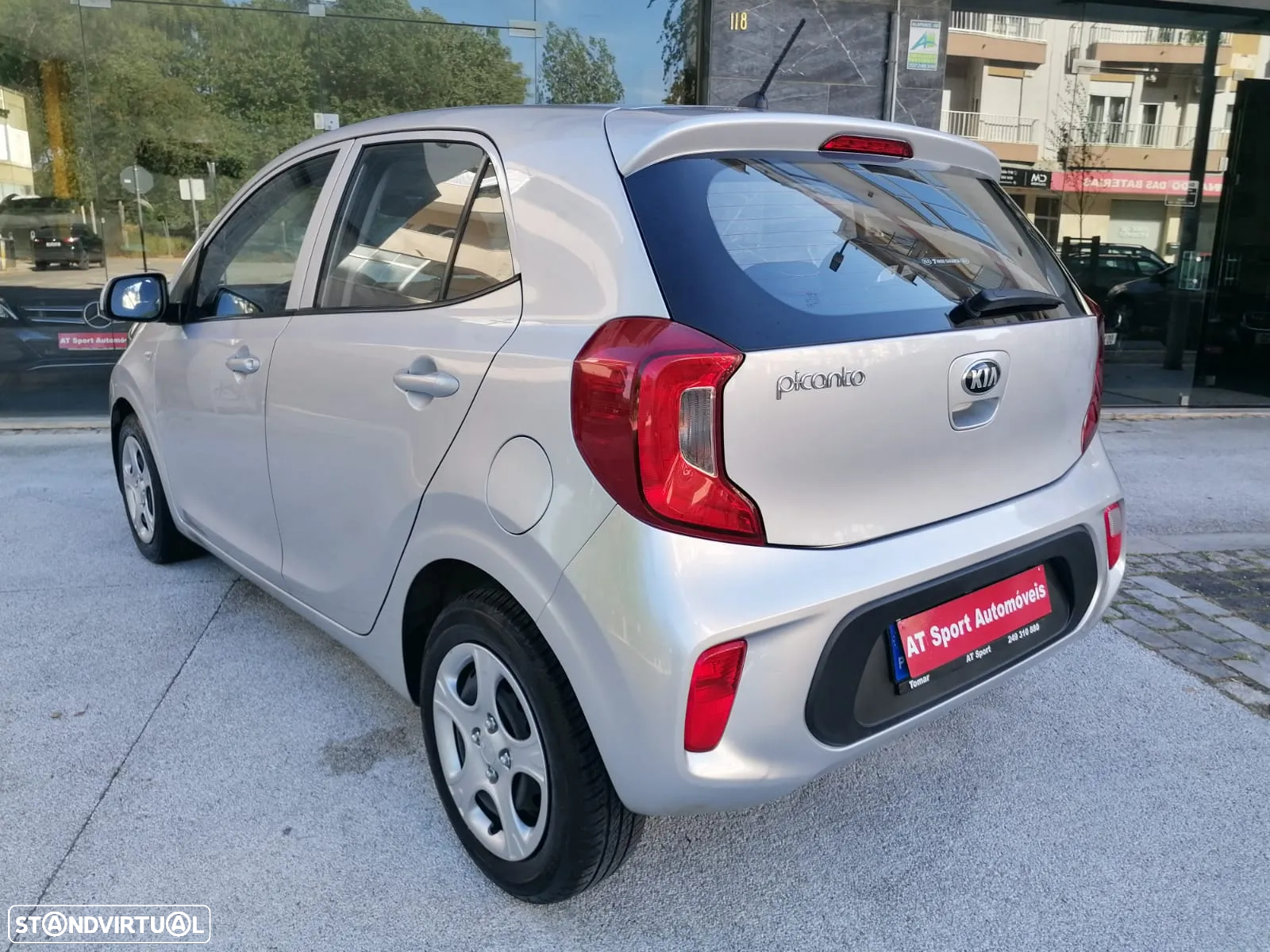 Kia Picanto 1.0 CVVT LX - 11