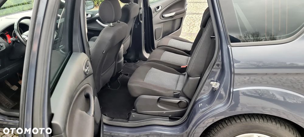 Ford S-Max 2.0 TDCi DPF Titanium - 20