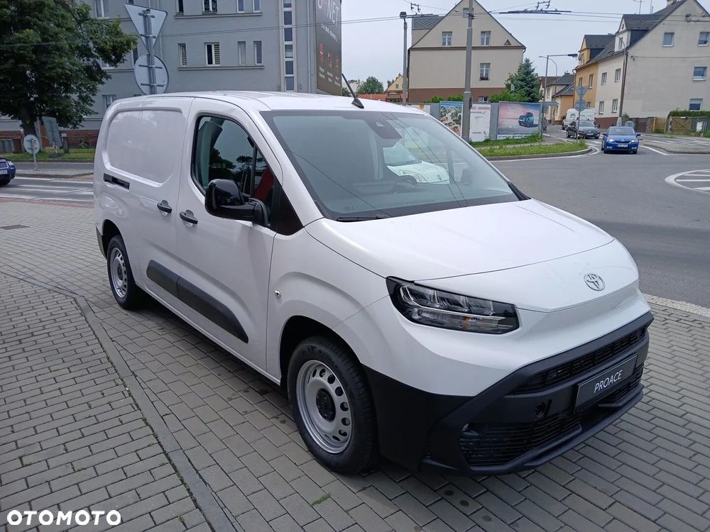 Toyota Proace City - 3