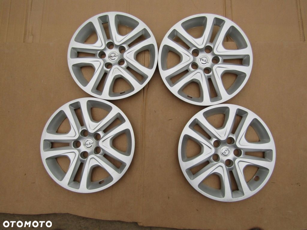 1x Kołpak Strukturalny 16 Opel Astra J IV  benzyna  K V Mokka 5x105 - 12