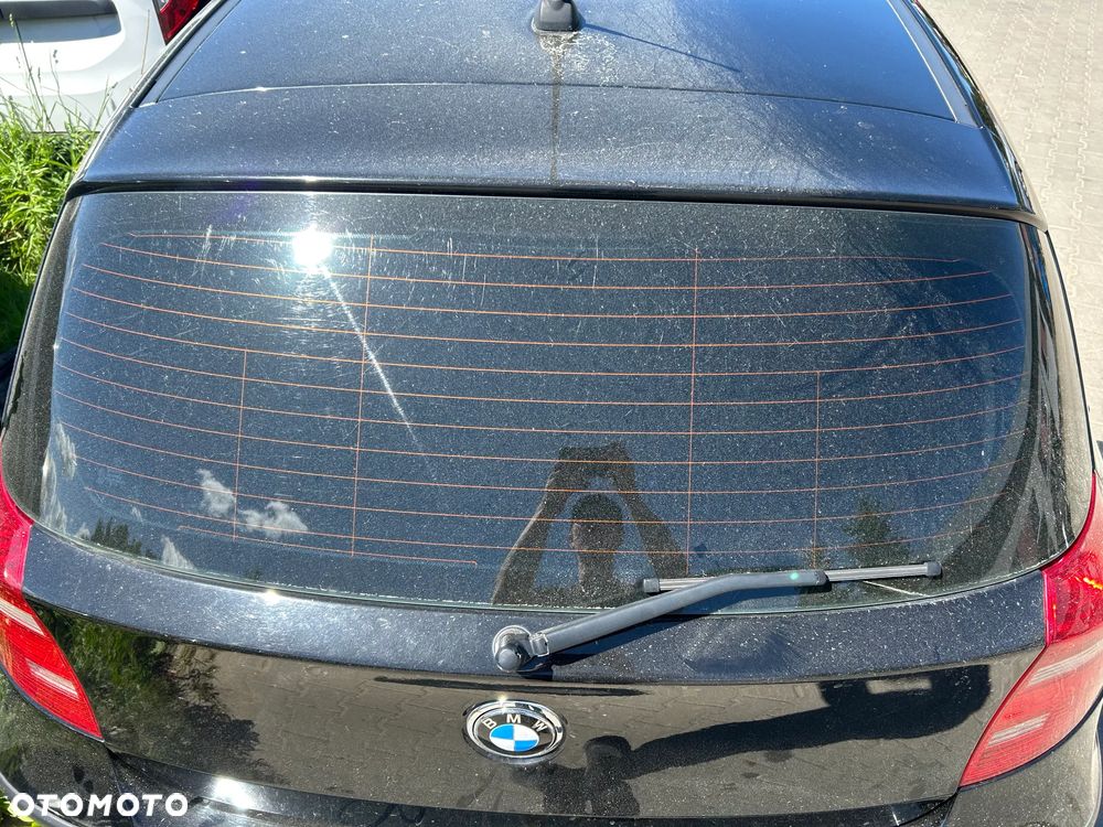 KLAPA BAGAŻNIKA BMW 1 E87 - 2
