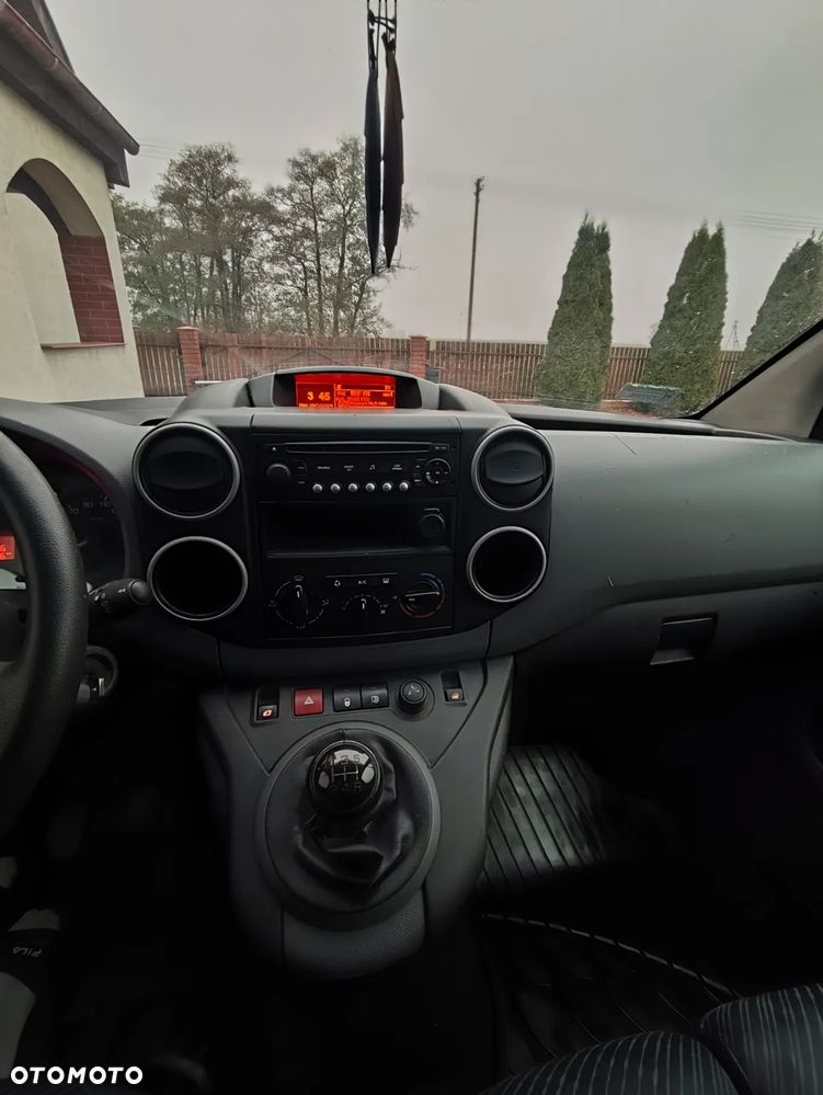 Peugeot Partner - 13