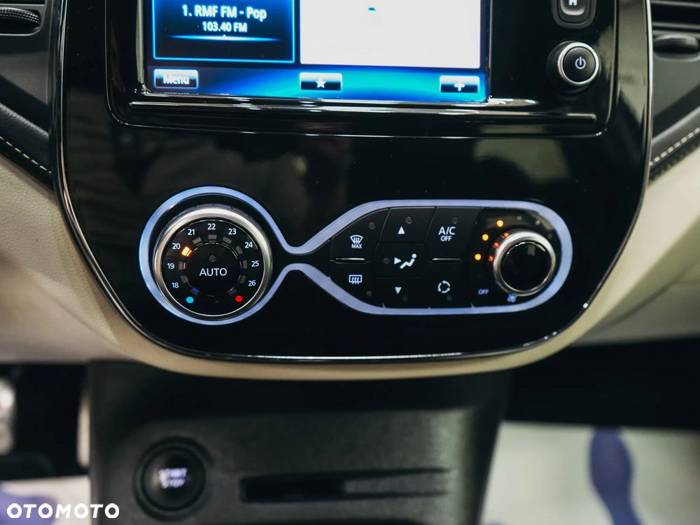 Renault Captur ENERGY TCe 120 Initiale Paris - 23