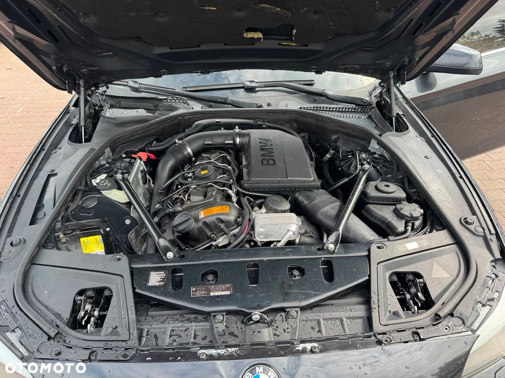 BMW Seria 5 535i - 27