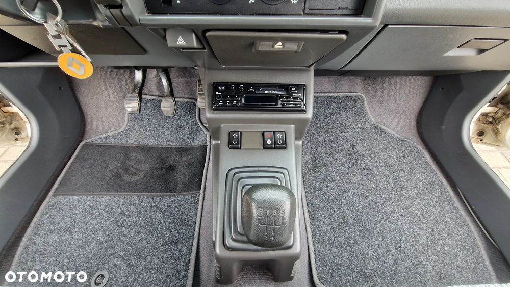 Renault 5 - 19