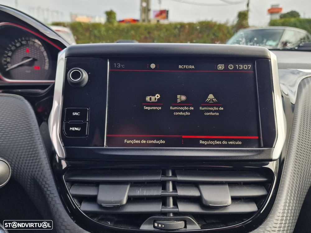 Peugeot 2008 1.2 PureTech GT Line - 34